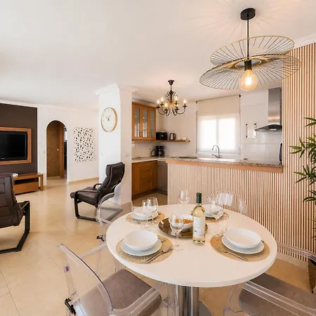 Penthouse Of Ocean Views Apartment