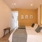 Penthouse Of Ocean Views דירה *